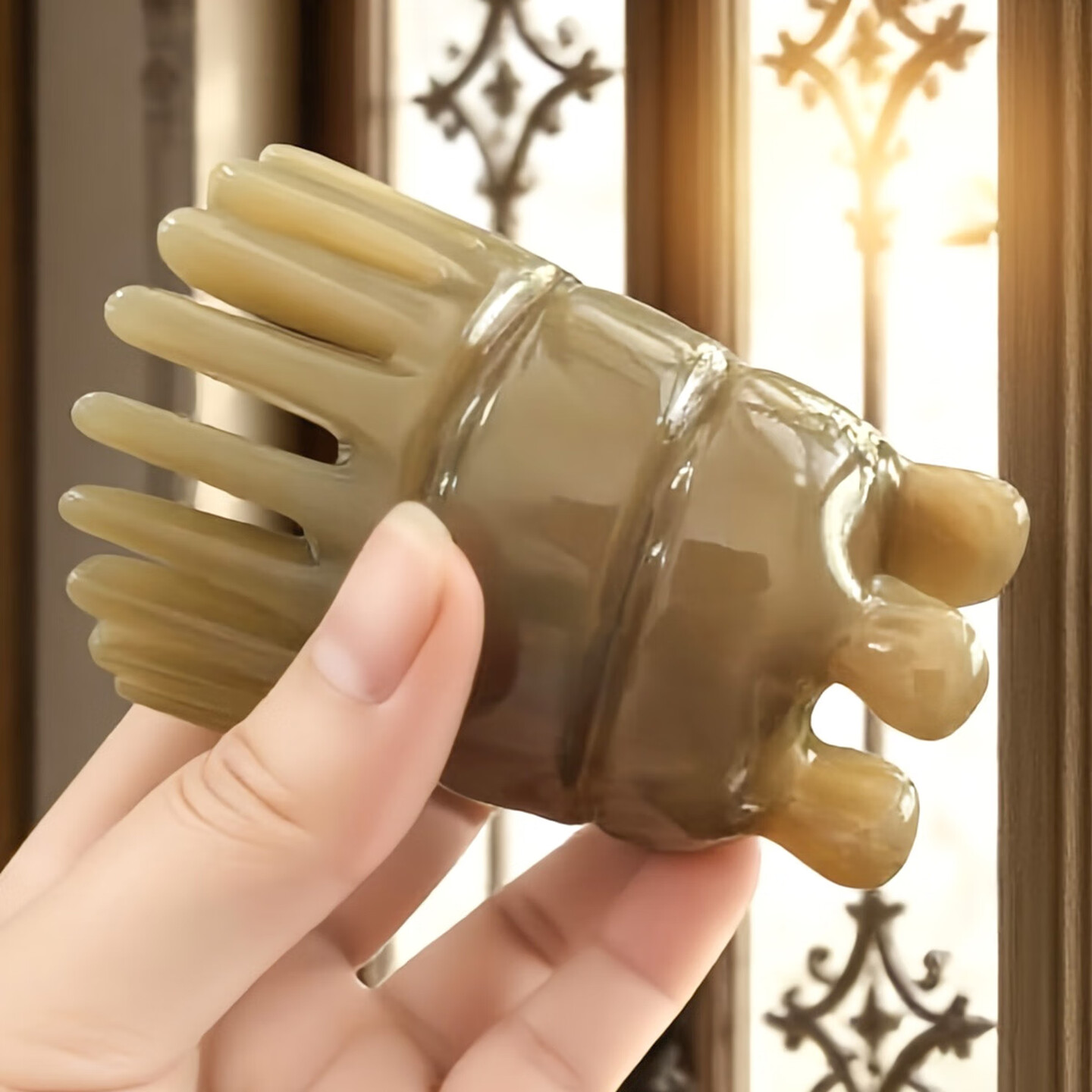 مشط تدليك فروة الرأس من القرن  - مراجعة Mens Grooming Tools وسعره